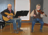 Daasch & Schmeck playing for dance