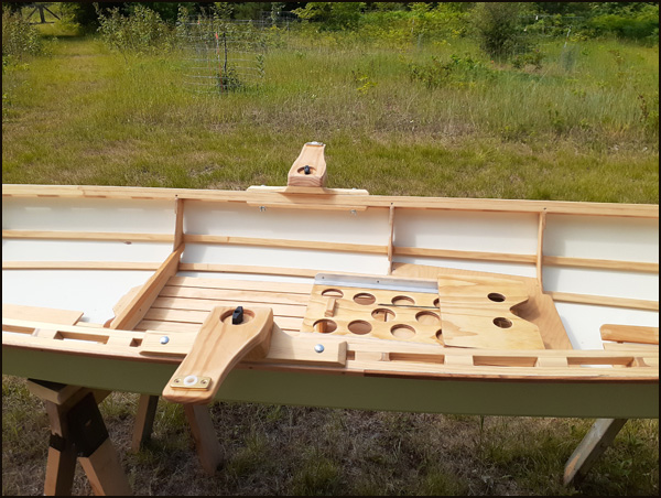 Riggers with Sliding seat