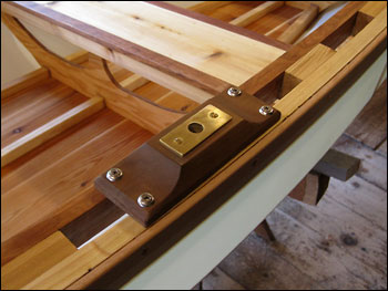 Oar lock pad and rub strip detail