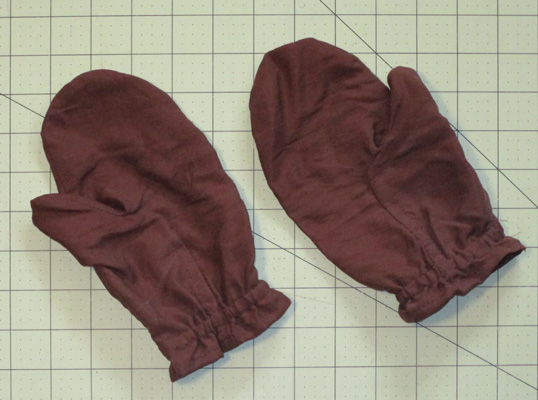 Sue's silk mitten liners